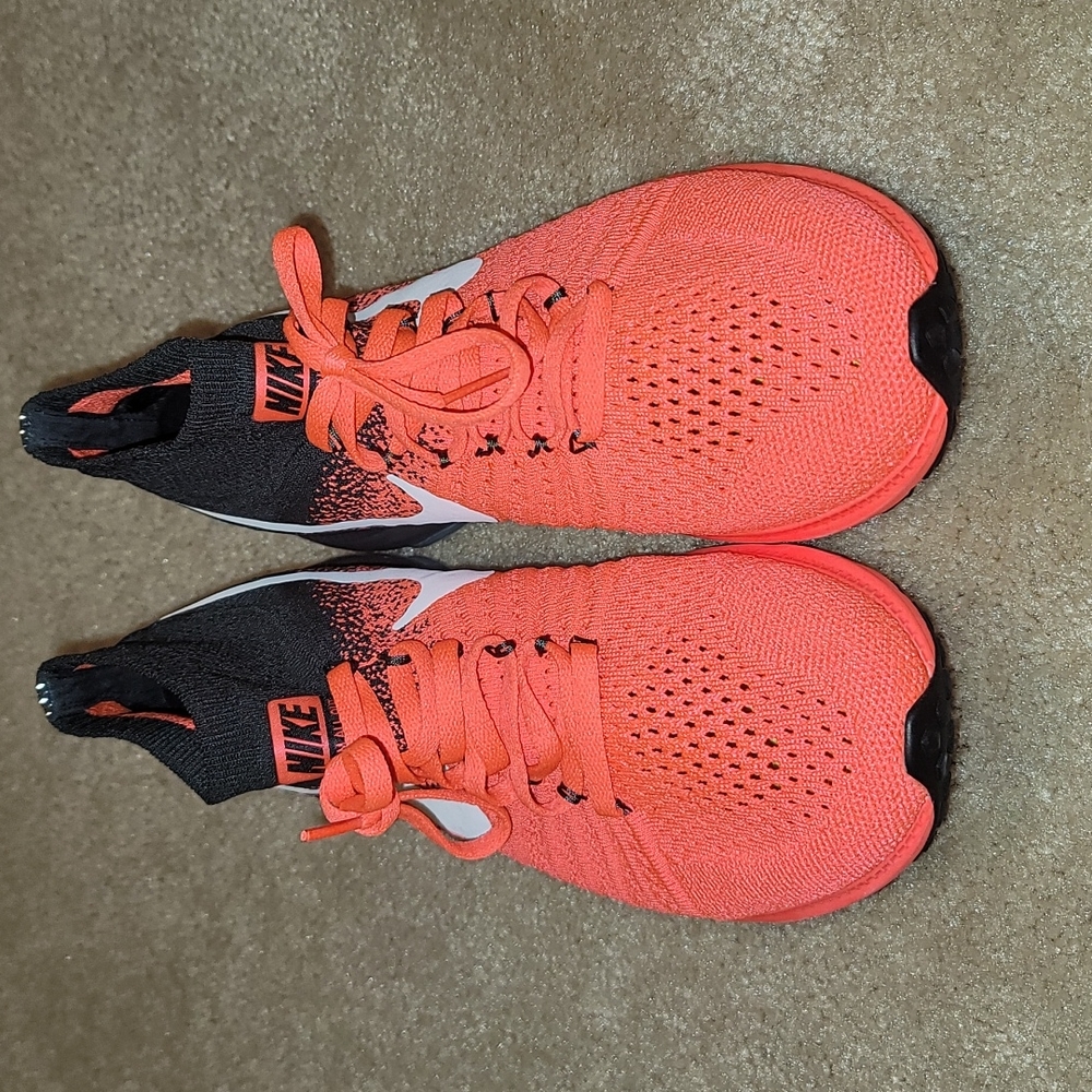Nike Zoom All Flyknit red/white, size 8.5